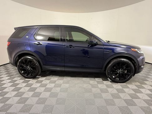 Used 2022 Land Rover Discovery Sport SE AWD/4WD image 8