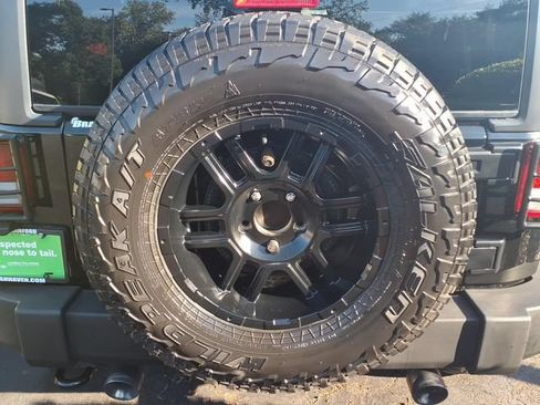 Certified 2018 Jeep Wrangler Unlimited Sport S AWD/4WD image 14