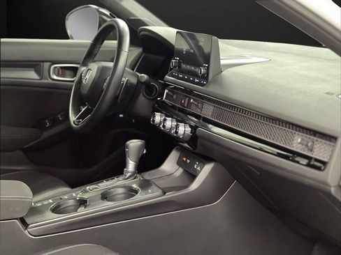 Used 2023 Honda Civic Sport image 20