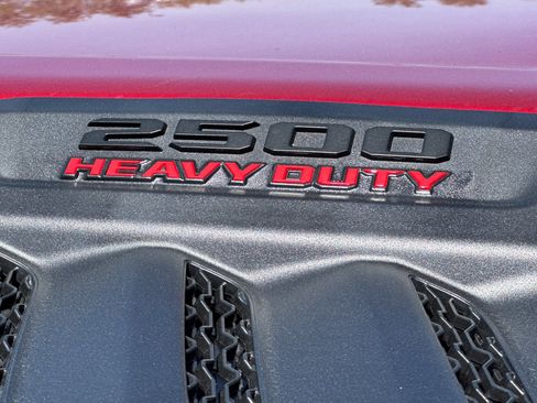 New 2026 RAM 2500 Laramie AWD/4WD image 25