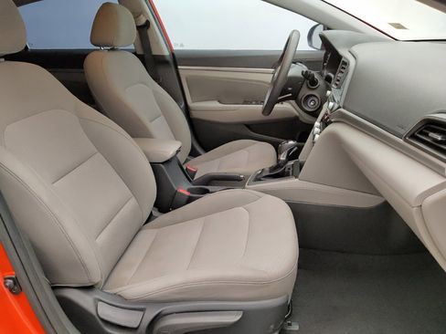 Used 2020 Hyundai Elantra SEL FWD image 21
