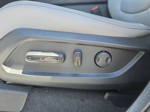 Certified 2025 Honda Pilot EX-L image 15