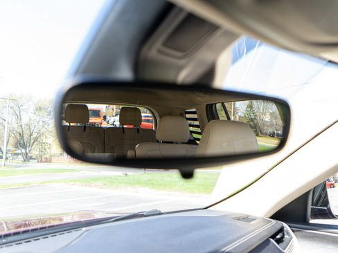 Used 2021 Jeep Grand Cherokee L Limited AWD/4WD image 25