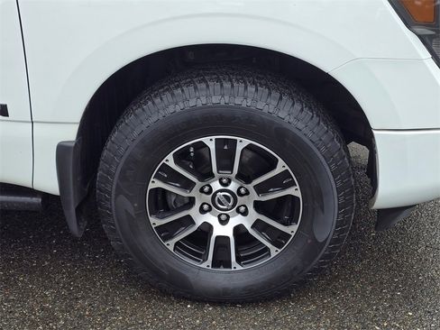 Used 2021 Nissan Titan SV w/ Accessory Utility Package image 44