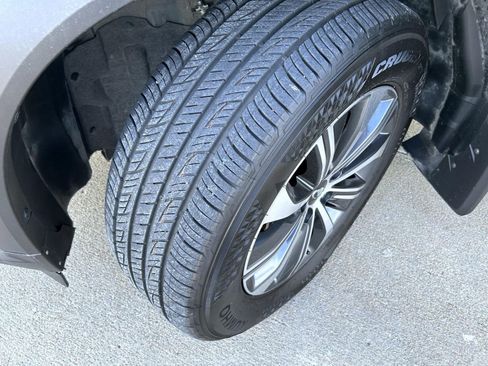 Used 2025 INFINITI QX60 Pure w/ Cargo Package image 24