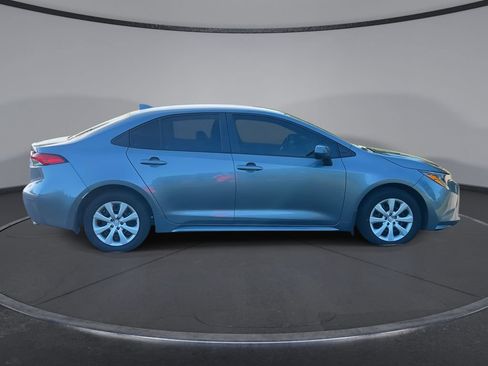 Used 2024 Toyota Corolla LE FWD image 9