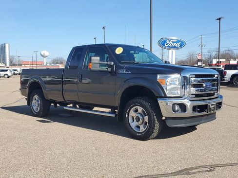 Used 2016 Ford F250 XLT w/ XLT Value Package image 2