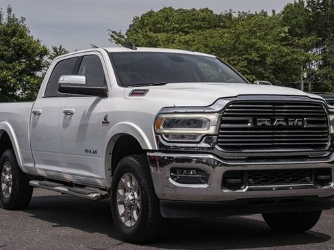 Used 2020 RAM 2500 Laramie AWD/4WD image 2