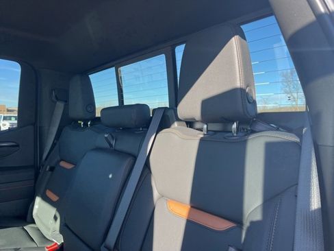 New 2026 GMC Sierra 1500 AT4 w/ AT4 Premium Package image 39