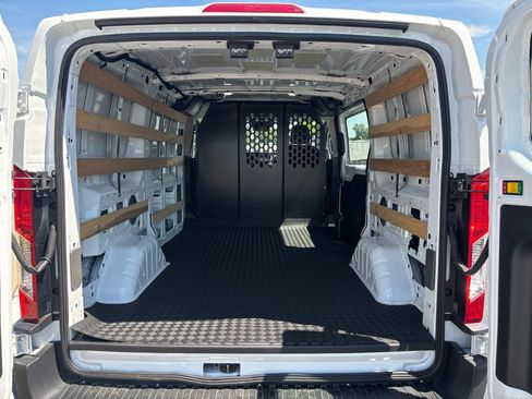 Used 2025 Ford Transit 250 Low Roof w/ Exterior Upgrade Package RWD image 10
