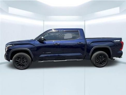 Used 2023 Toyota Tundra SR5 AWD/4WD image 10