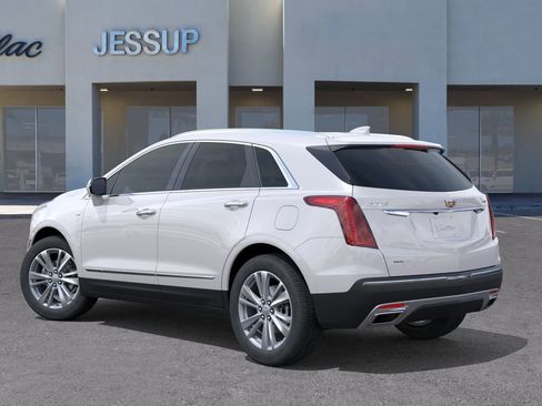 New 2025 Cadillac XT5 Premium Luxury image 3