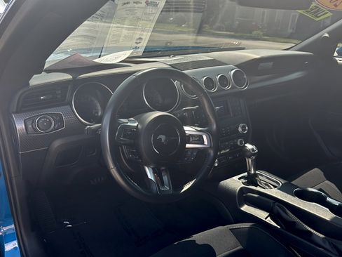 Used 2021 Ford Mustang GT w/ GT Performance Package RWD image 8