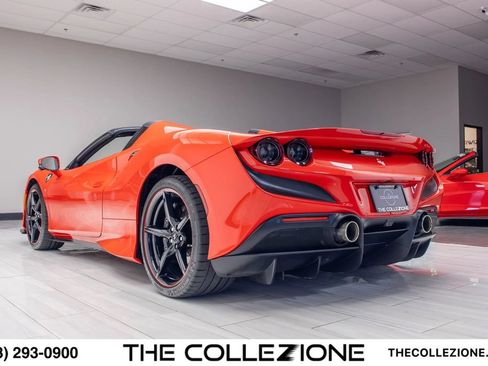 Used 2022 Ferrari F8 Tributo RWD image 22
