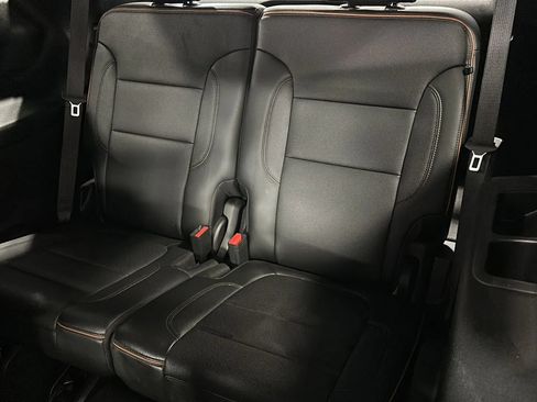 Used 2021 GMC Acadia AT4 w/ LPO, 'HIT The Road' Package AWD/4WD image 13