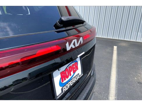 Used 2024 Kia Seltos EX AWD/4WD image 31