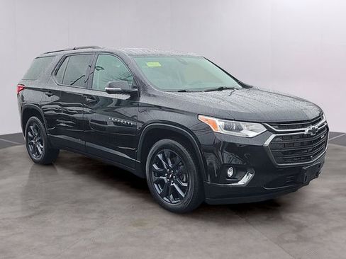 Used 2020 Chevrolet Traverse RS image 3