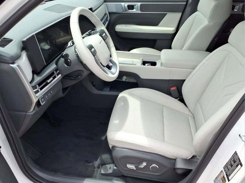 New 2026 Hyundai Santa Fe SEL FWD image 9