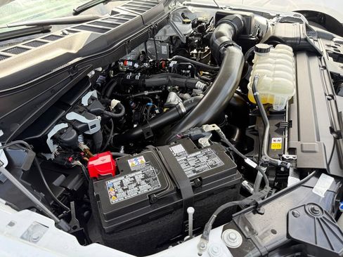 Certified 2025 Ford F150 XLT w/ Equipment Group 301A Standard AWD/4WD image 32