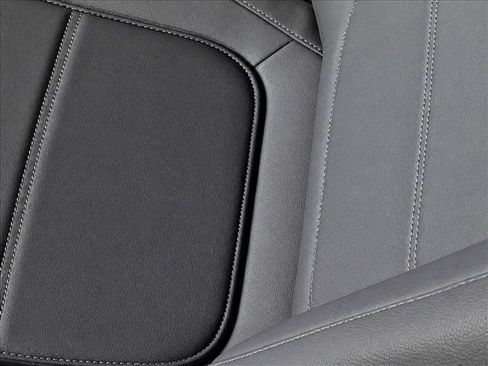 Used 2026 Mercedes-Benz C 300 Sedan image 21