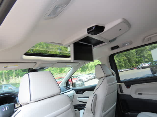 New 2027 Honda Odyssey Touring image 17