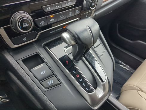 Used 2019 Honda CR-V Touring image 26