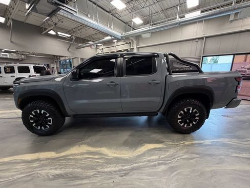 Used 2022 Nissan Frontier PRO-4X w/ Off-Road Protection Package AWD/4WD image 36
