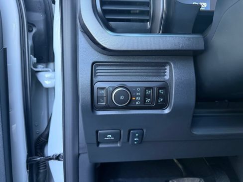 Used 2026 Ford F350 Platinum AWD/4WD image 31