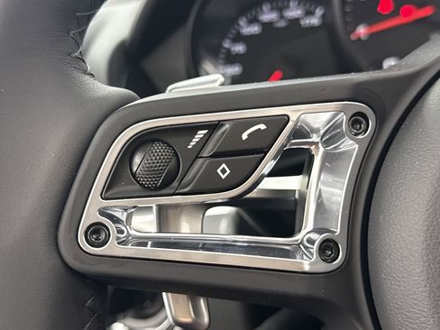 New 2025 Porsche 718 Boxster image 16