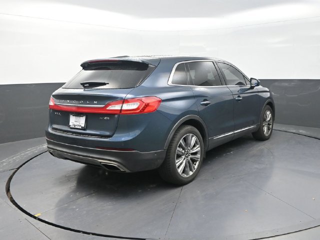 Used 2016 Lincoln MKX Reserve w/ Technology Package AWD/4WD image 10