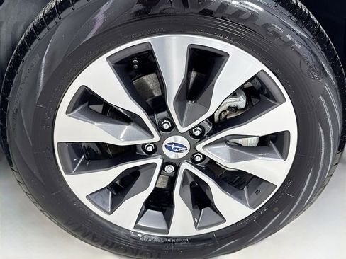 Used 2025 Subaru Outback Limited XT AWD/4WD image 43