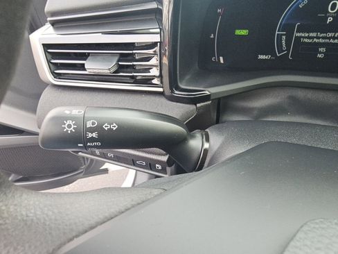 Certified 2025 Toyota Camry LE w/ Convenience Package image 14