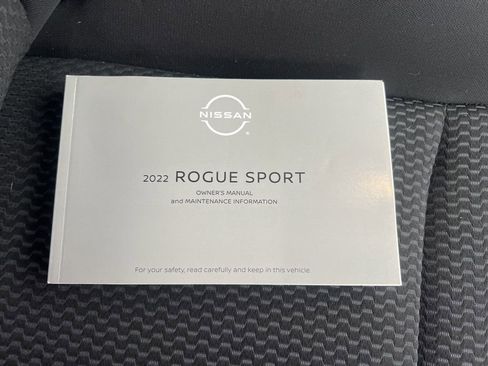 Certified 2022 Nissan Rogue Sport S image 28