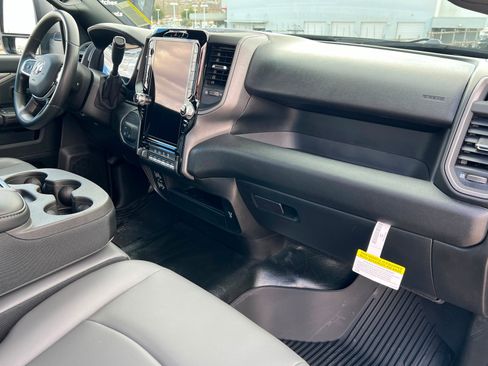 New 2026 RAM 2500 Tradesman image 15