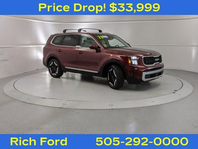 Used 2023 Kia Telluride EX w/ EX Captain's Chair Package