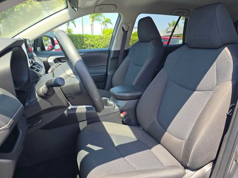 Certified 2025 Toyota RAV4 LE FWD image 23