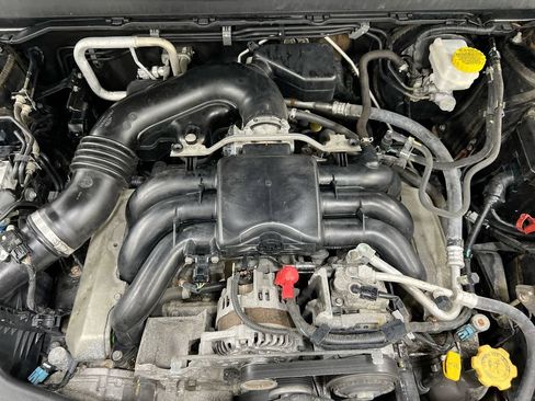 Used 2018 Subaru Legacy 3.6R Limited AWD/4WD image 25