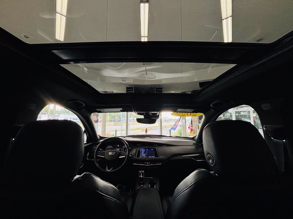Used 2022 Cadillac XT4 Sport w/ Enhanced Visibility Package AWD/4WD image 43