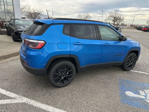 New 2026 Jeep Compass Latitude image 31