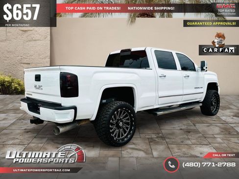 Used 2019 GMC Sierra 2500 Denali w/ Duramax Plus Package AWD/4WD image 8