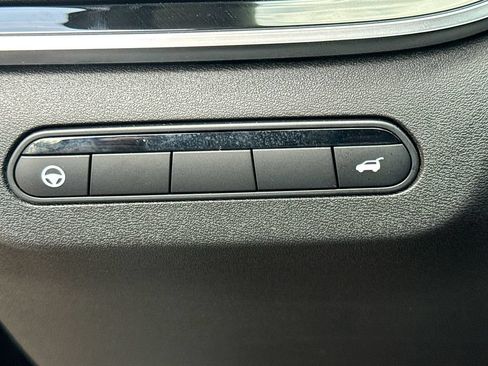Certified 2026 INFINITI QX60 Luxe w/ Cargo Package FWD image 11