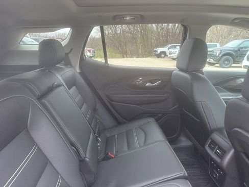 Used 2024 GMC Terrain Denali w/ Denali Premium Package image 12