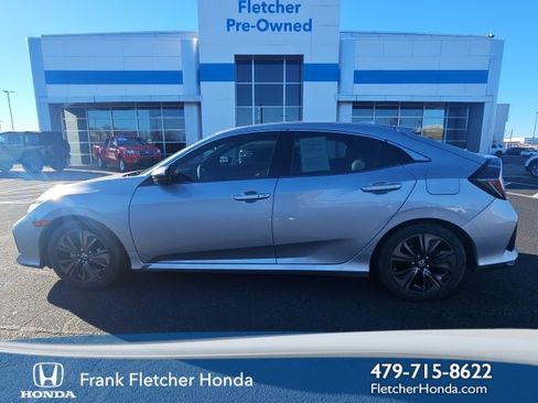 Certified 2018 Honda Civic EX image 1