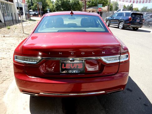 Used 2018 Lincoln Continental Premiere image 6