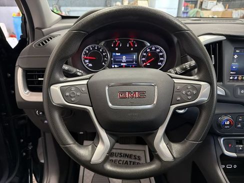 Certified 2024 GMC Terrain SLE w/ Driver Convenience Package FWD image 14