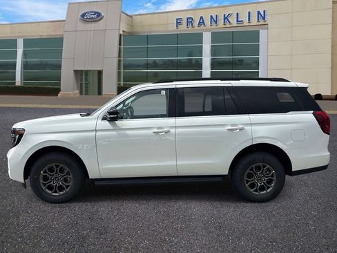New 2027 Ford Expedition Active AWD/4WD image 4