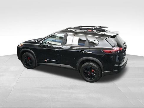 Used 2025 Nissan Rogue SV w/ Rock Creek Premium Package AWD/4WD image 34