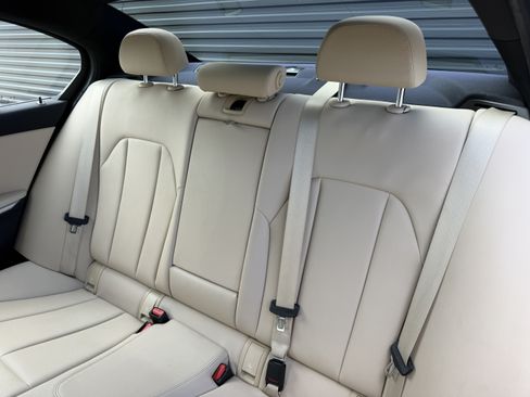 Used 2020 BMW 330i Sedan w/ Driving Assistance Package RWD image 13