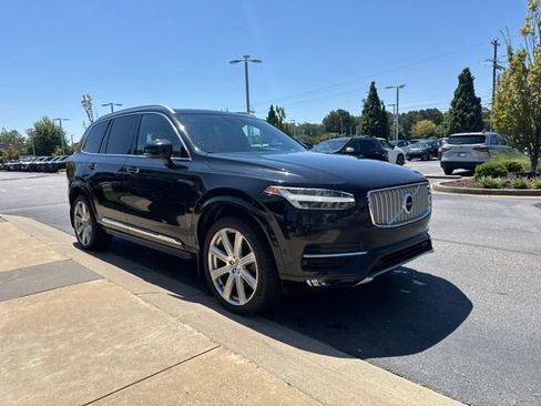 Used 2017 Volvo XC90 T6 Inscription w/ Vision Package AWD/4WD image 7