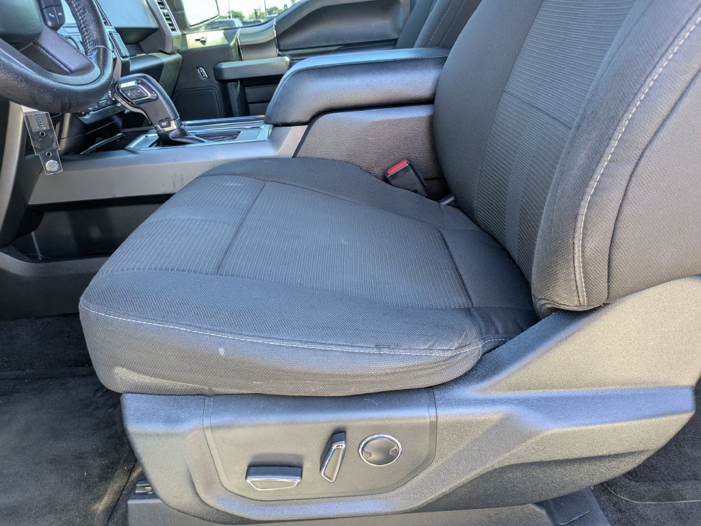 Used 2016 Ford F150 XLT w/ Equipment Group 302A Luxury AWD/4WD image 21